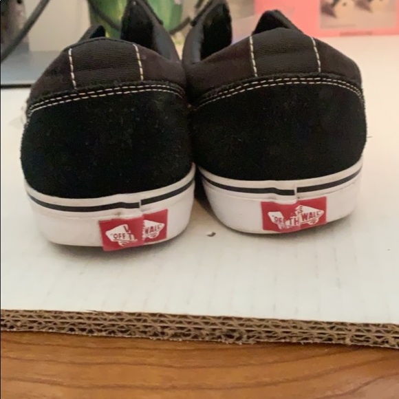 Vans - Picture 2 of 4